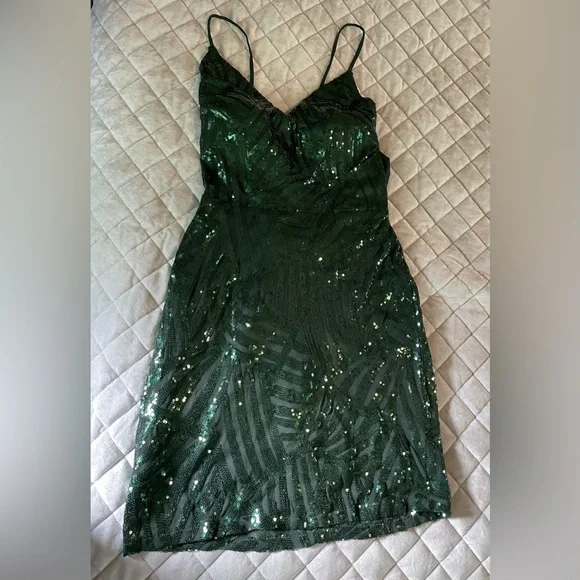 green emerald velvet dress Dionne Crowe Speechless Green Cowl Neck Backless Maxi Dress main image 1